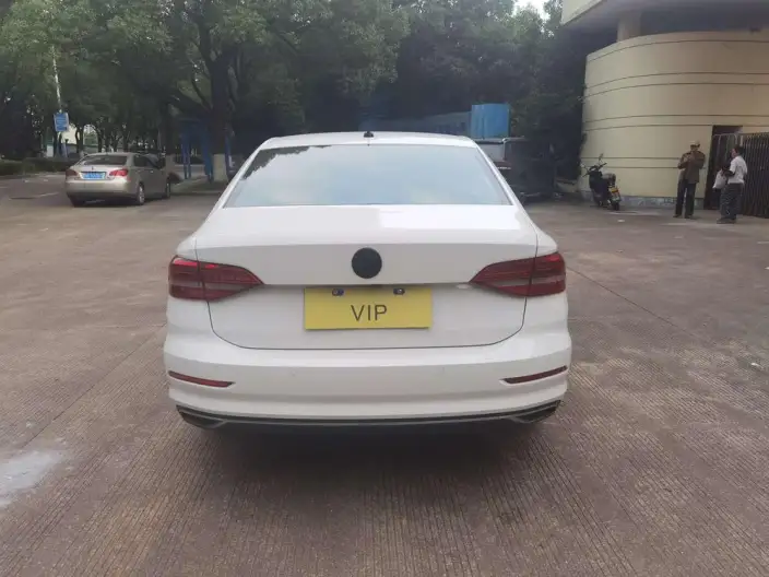 Volkswagen Lavida 2021 Model 1.5L Automatic Comfort Edition – фото 6