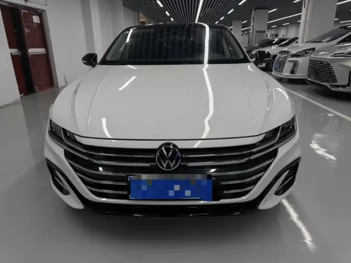 Volkswagen CC 2024 Model 380TSI Dazzling Edition – фото 2