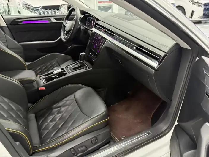 Volkswagen CC 2024 Model 380TSI Dazzling Edition – фото 7