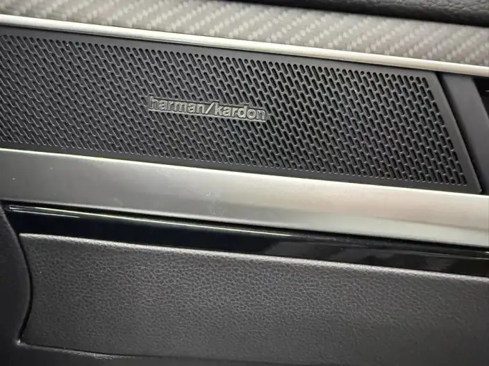 Volkswagen CC 2024 Model 380TSI Dazzling Edition – фото 10