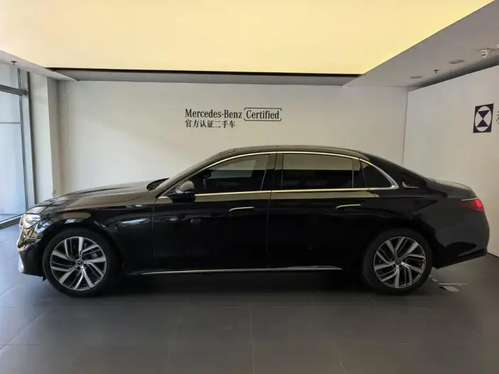 Mercedes-Benz E-Class 2025 Model E 300 L Fashion Model sedan