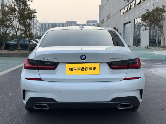 BMW 3 Series 2022 Model 325i M Sports Set – фото 5