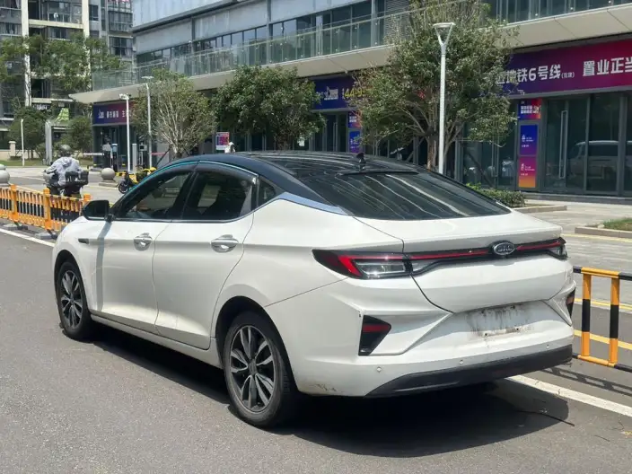 JAC iC5 2020 Model Luxury Sports Edition – фото 5