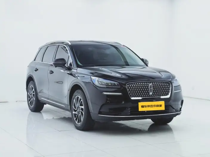 Lincoln Corsair 2022 Model 2.0T 2WD Exclusive Edition – фото 3