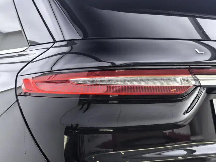 Lincoln Corsair 2022 Model 2.0T 2WD Exclusive Edition – фото 9