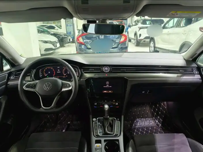 Volkswagen Magotan 2020 Model 330TSI DSG Luxury Model – фото 5