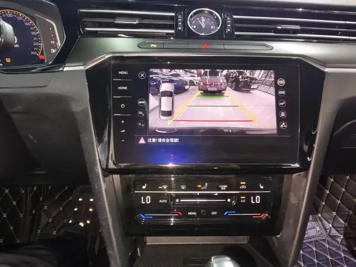 Volkswagen Magotan 2020 Model 330TSI DSG Luxury Model – фото 6