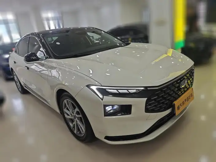 Ford Mondeo 2022 Model EcoBoost 245 Luxury Model – фото 2