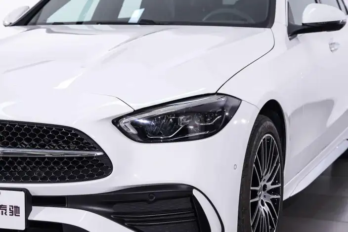 Mercedes-Benz C-Class 2026 Model C 260 L Sports sedan – фото 8