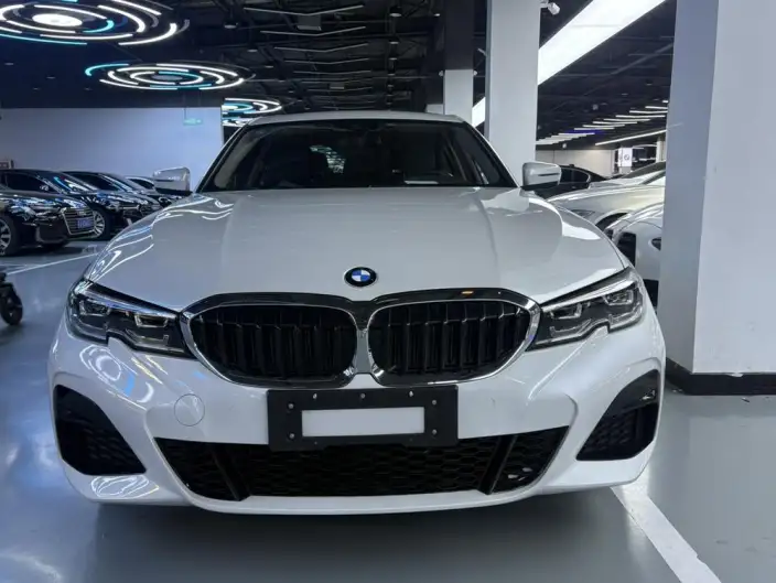 BMW 3 Series 2020 Model Facelift 325Li First Edition Edition – фото 2