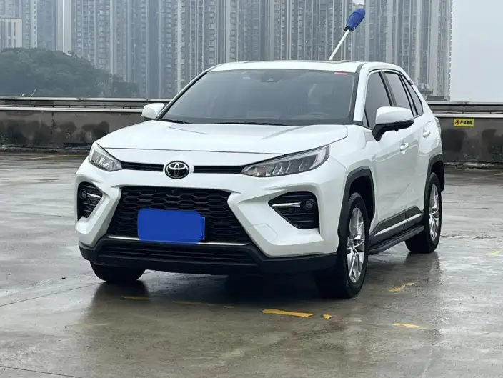 Toyota Wildlander 2021 Model 2.0L 2WD Deluxe Edition – фото 1