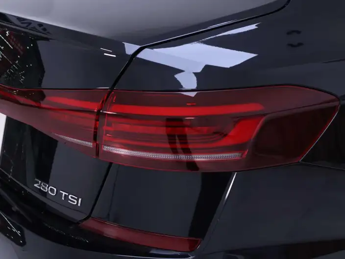Volkswagen Passat 2023 Model 280TSI Business Edition – фото 8