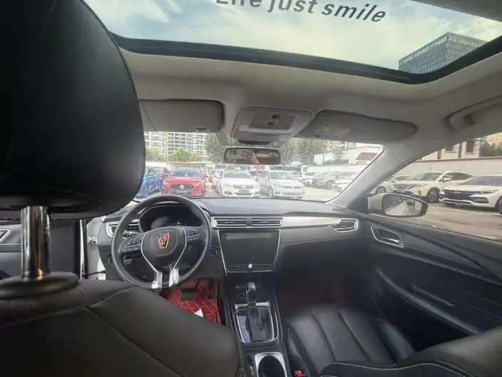Roewe i5 2020 Model 1.5L Automatic 4G Connected Luxury Ultimate Edition – фото 8