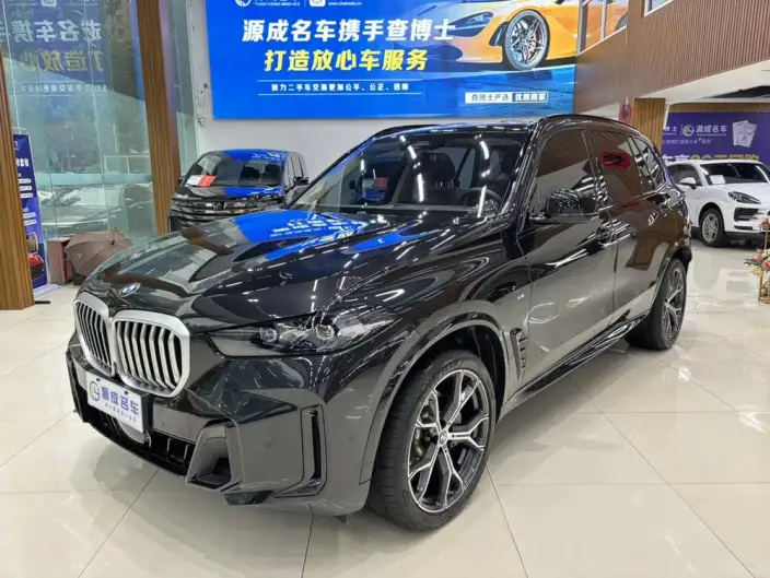 BMW X5 2025 Model xDrive30Li Exclusive Model M Sports Night Set