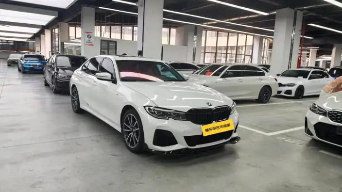 BMW 3 Series 2022 Model Facelift 325i M Sports Set – фото 3