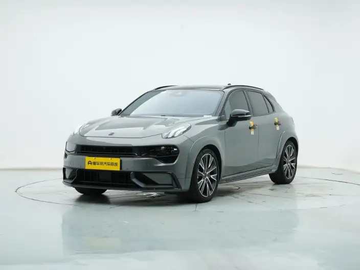 Lynk & Co 02 Hatchback 2022 Model 2.0TD Hatchback Pro – фото 1