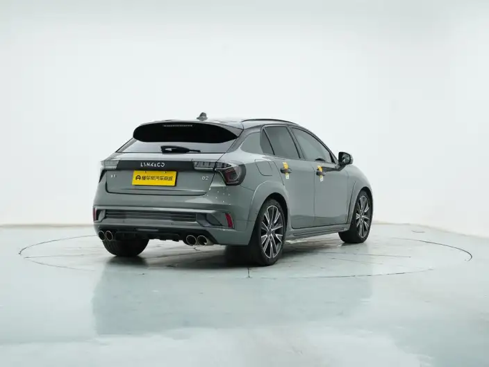 Lynk & Co 02 Hatchback 2022 Model 2.0TD Hatchback Pro – фото 7