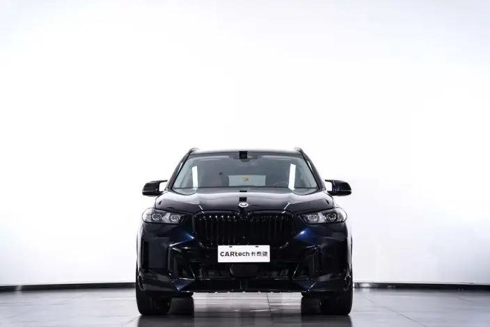 BMW X5 2023 Model xDrive30Li Exclusive Model M Sports Night Set – фото 2
