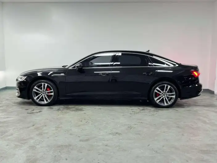 Audi A6L 2024 Model 40 TFSI Luxury Dynamic Model – фото 4