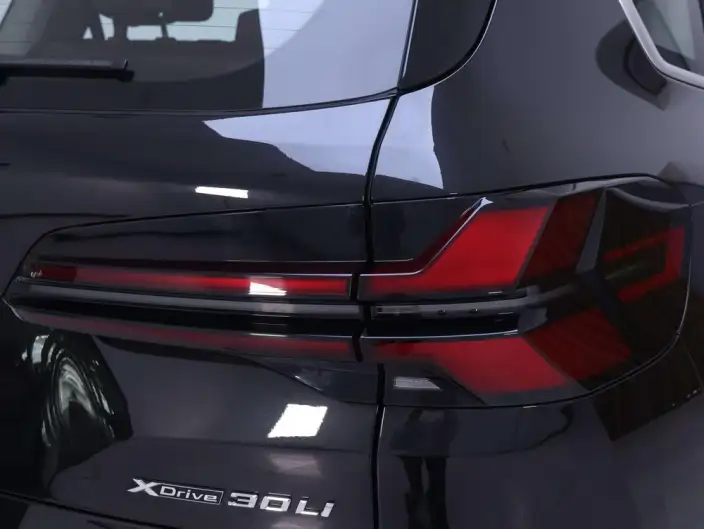 BMW X5 2023 Model xDrive30Li Exclusive Model M Sports Set – фото 9
