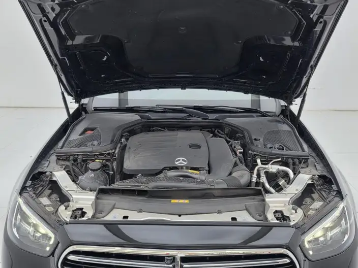 Mercedes-Benz E-Class 2023 Model Facelift E 300 L Fashion Model sedan – фото 8