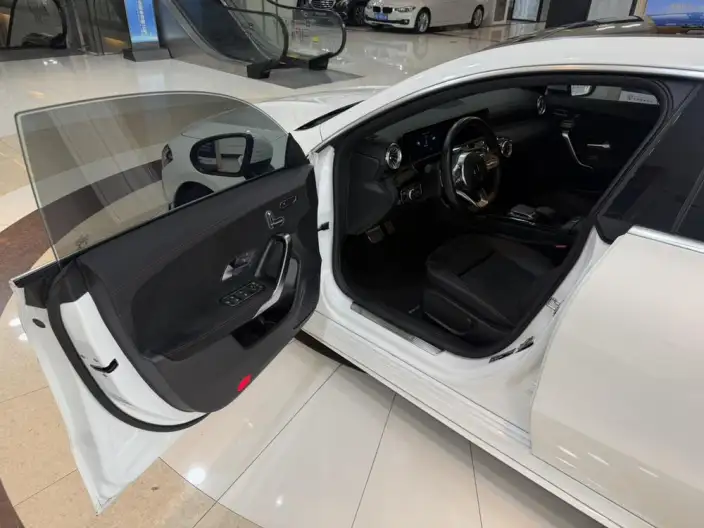 Mercedes-Benz CLA Imported 2022 Model Facelift CLA 200 Five-door Hunting sports car – фото 8