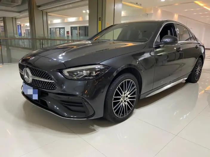 Mercedes-Benz C-Class 2024 Model C 200 L Sports Edition – фото 1