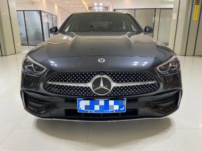 Mercedes-Benz C-Class 2024 Model C 200 L Sports Edition – фото 2