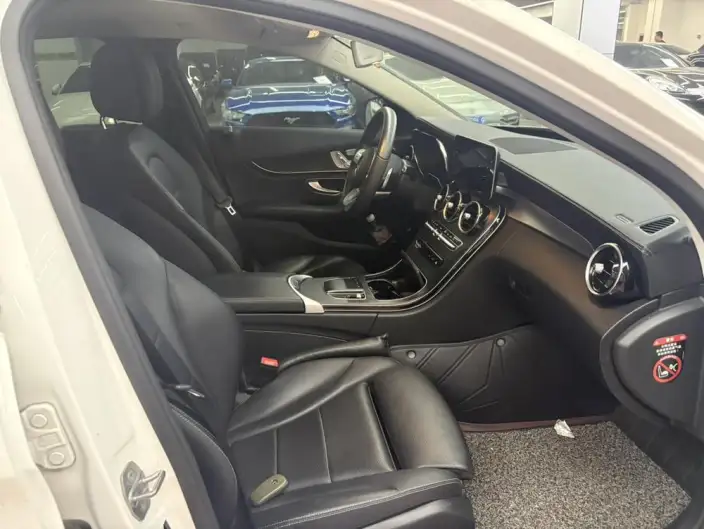 Mercedes-Benz C-Class 2020 Model Facelift C 260 L Sports Edition – фото 9