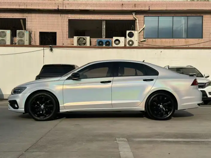 Volkswagen Lamando 2021 Model 280TSI DSG Luxury Wraith Edition – фото 3