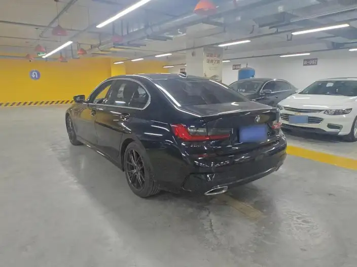 BMW 3 Series 2021 Model 325Li M Sports Set – фото 4