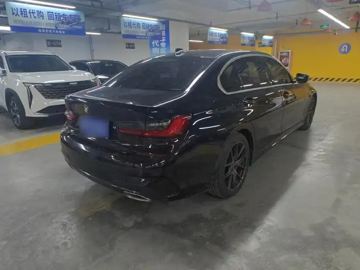BMW 3 Series 2021 Model 325Li M Sports Set – фото 6