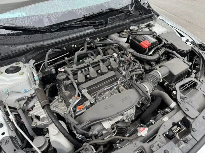 Model Ge 2022 Model 240TURBO CVT Deluxe Edition – фото 8