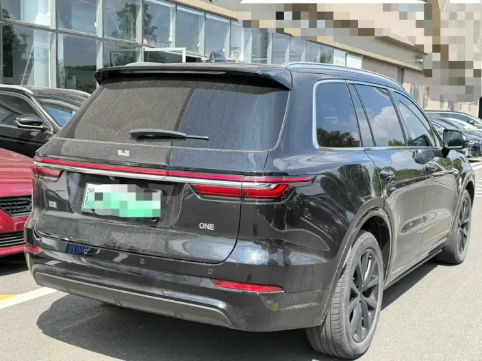 Li Auto ONE 2020 Model Extended Range 6 seat Edition – фото 6