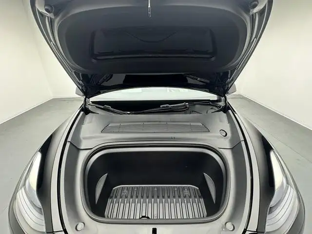 Model Y 2022 Model Facelift Rear-wheel drive version – фото 10