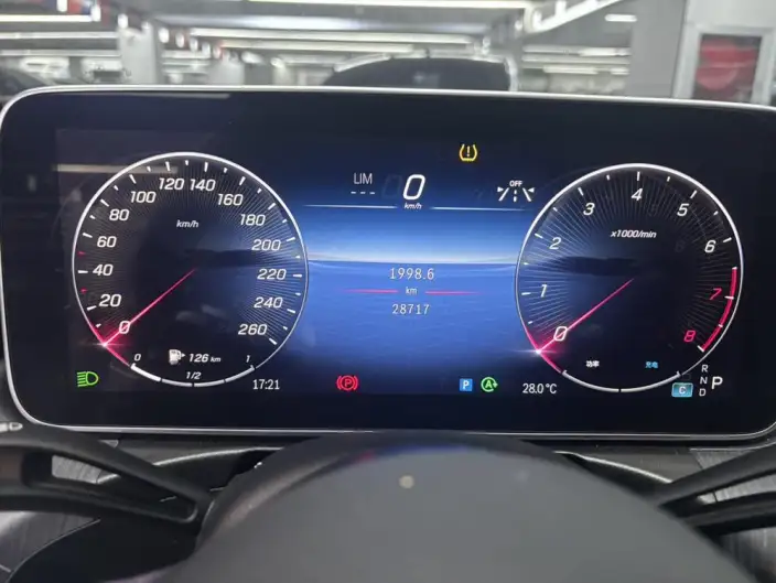 Mercedes-Benz C-Class 2023 Model Facelift II C 260 L Sports Edition – фото 8