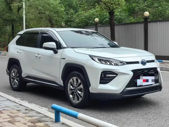 Toyota Wildlander 2021 Model Hybrid 2.5L 4WD Deluxe Edition – фото 3