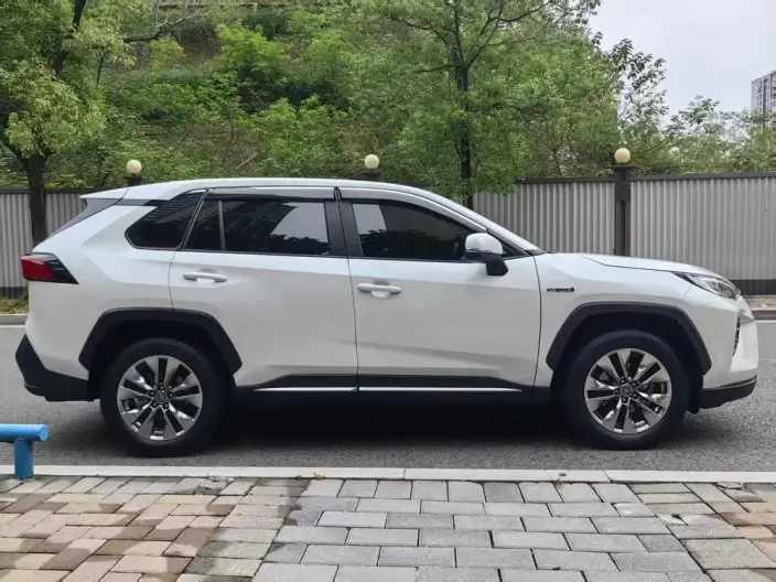 Toyota Wildlander 2021 Model Hybrid 2.5L 4WD Deluxe Edition – фото 8