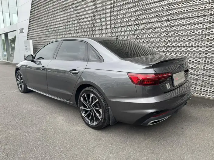 Audi A4 L 2023 Model 40 TFSI Luxury Dynamic Model – фото 3