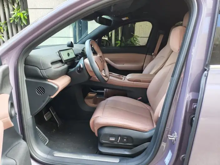 NIO EC6 2025 Model 75kWh – фото 8
