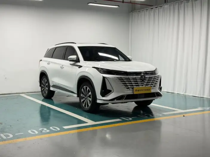 Changan CS75 PLUS 2023 Model Third generation 1.5T Automatic Noble Model – фото 3