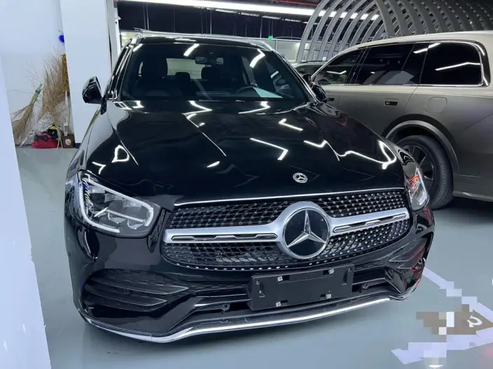 Mercedes-Benz GLC 2021 Model GLC 260 L 4MATIC Luxury Model – фото 2