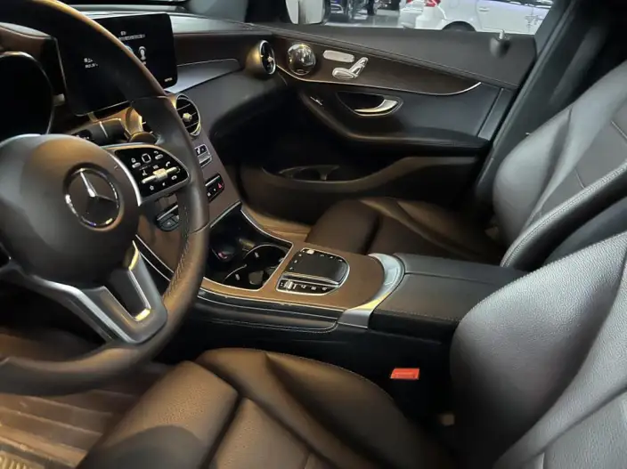 Mercedes-Benz GLC 2021 Model GLC 260 L 4MATIC Luxury Model – фото 7