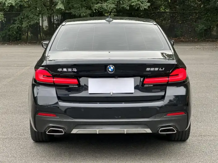 BMW 5 Series 2022 Model Facelift II 525Li M Sports Set – фото 5