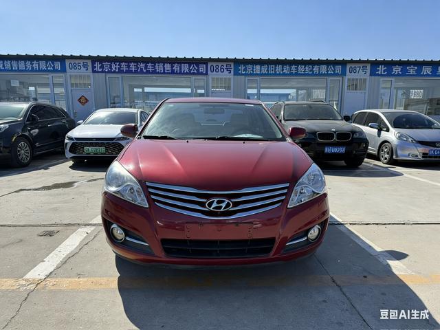 Hyundai Elantra 2015 модификация 1.6L автоматическое Com f ort – фото 2