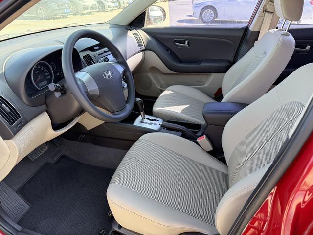 Hyundai Elantra 2015 модификация 1.6L автоматическое Com f ort – фото 5