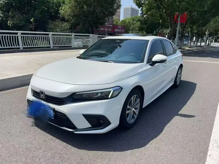 Honda Civic 2023 Model 240TURBO CVT Momentum Edition – фото 1