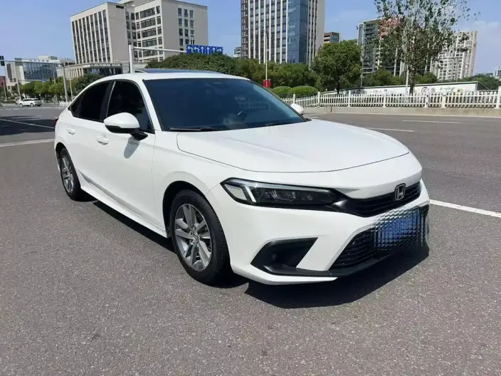 Honda Civic 2023 Model 240TURBO CVT Momentum Edition – фото 3