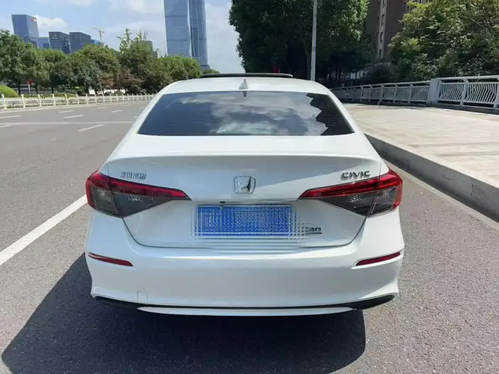 Honda Civic 2023 Model 240TURBO CVT Momentum Edition – фото 5