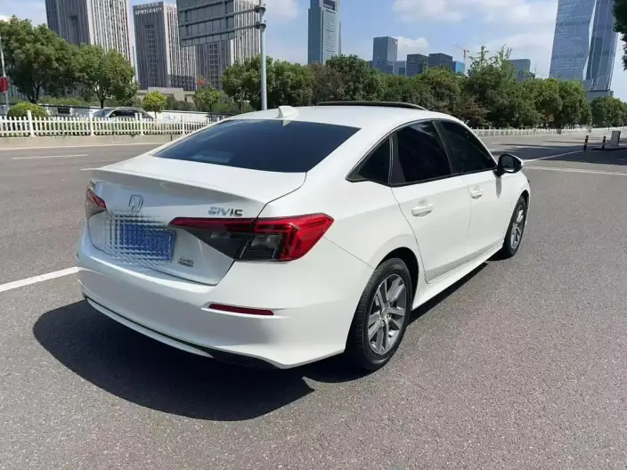 Honda Civic 2023 Model 240TURBO CVT Momentum Edition – фото 6